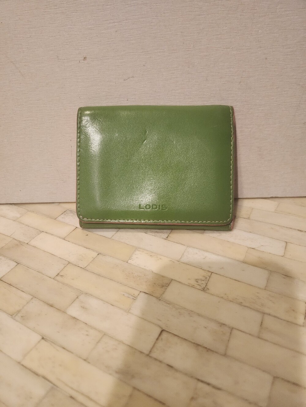 Lodis Green Leather Bi-Fold Wallet